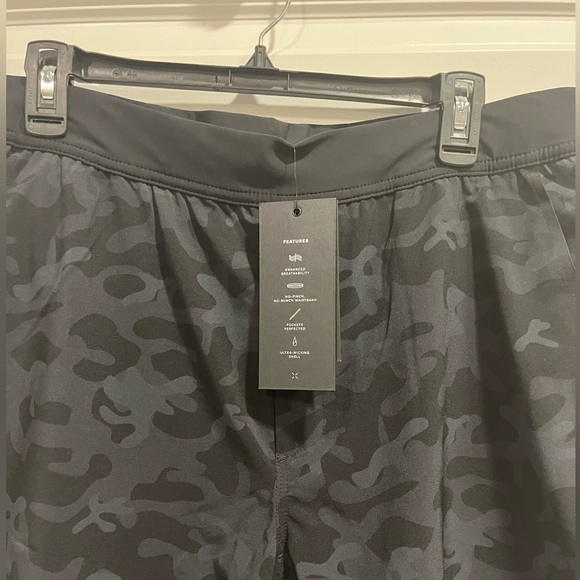 Brand New Ten Thousand Brand “The Interval” Shorts - Picture 7 of 10